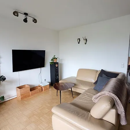 2-bedroom With Great Airport And Messe Access Appartement